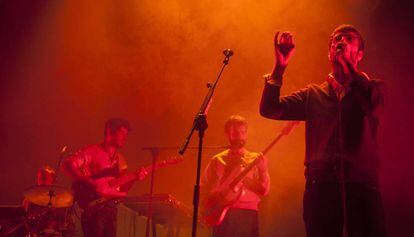 Concierto de Manel en el Poble Espanyol de Barcelona. 