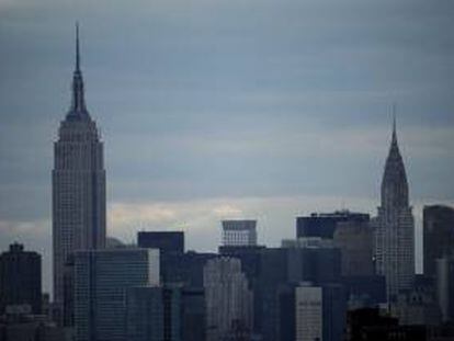Fotografía del Empire State Building (i) y del Edificio Chrysler. EFE/Archivo