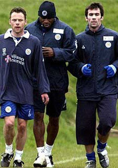 Paul Dickov, Keith Gillespie y Frank Sinclair regresaron ayer a los entrenamientos.