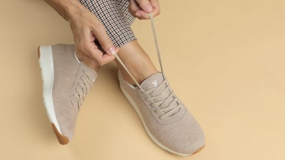 Yuccs: Las zapatillas de mujer más vendidas en Escaparate: un regalo útil y  bonito para el Día de la Madre, Escaparate: compras y ofertas