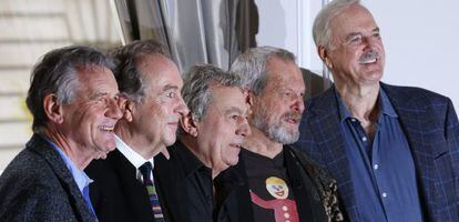 Los cinco miembros del grupo brit&aacute;nico de humor Monty Python
