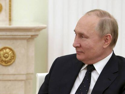 Putin ve "cambios positivos" en las negociaciones con Kiev