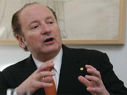 El premio Nobel de Economía de 1997, Robert Merton, durante la entrevista.