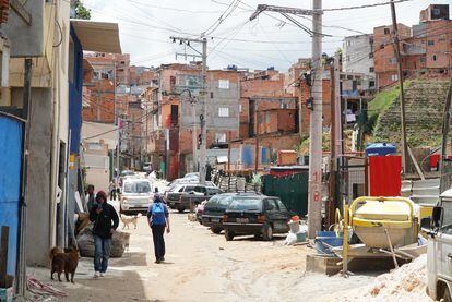 La mayoría de calles de Paraisópolis no cuentan con servicios básicos como ambulancias o entrega de mercancías.