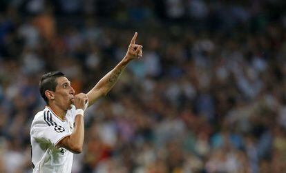 Di Mar&iacute;a celebra un gol con el Real Madrid. 