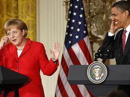 El presidente de EE UU, Barack Obama, y la canciller alemana, Ángela Merkel, ofrecen una rueda de prensa en la Casa Blanca