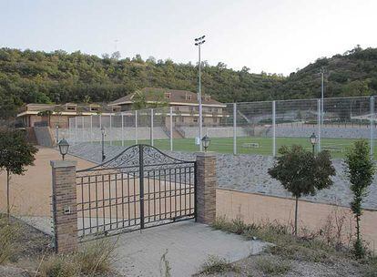Centro deportivo en la finca de la Fontadela, en Loeches, investigado por carecer de licencia.