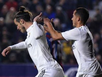 El galés, autor del segundo tanto de penalti del Madrid, se quita de encima a Lucas Vázquez y tampoco lo festeja con otros compañeros