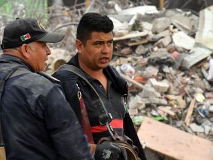 El presidente Peña Nieto informa de que hay 150.000 casas dañadas en todo el país