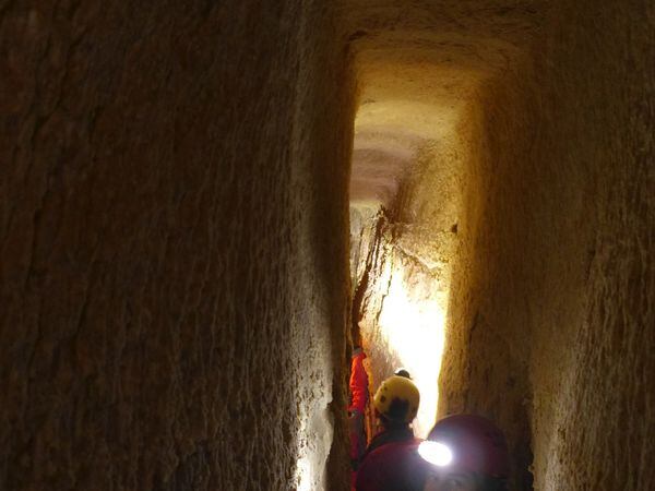 Galería de la mina donde los esclavos extraían el 'lapis specularis' próxima a Segóbriga (Cuenca)