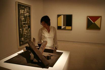 Escultura de Gerardo Rueda en una exposición del IVAM en 2006.