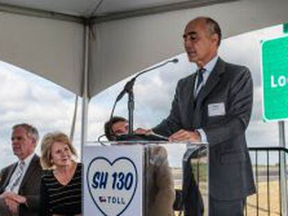 El presidente de Ferrovial,Rafael del Pino, durante la inauguraci&oacute;n de la autopista SH-130, en octubre de 2012 en Texas.