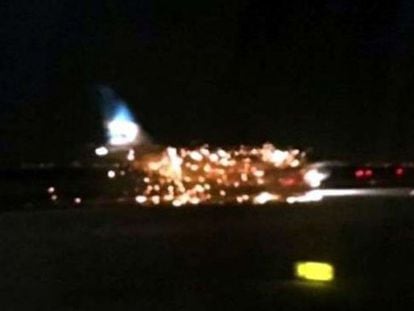 El avión de Aerolíneas, tras el incidente en el JFK.