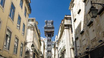 El elevador de Santa Justa, en Lisboa, es uno de los ascensores más fascinantes del planeta.