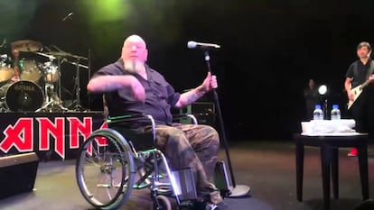 Paul Di'Anno en 2016, en uno de sus últimos conciertos.