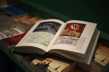 Un ejemplar de la edición crítica de 'Mi lucha', en una librería de Múnich.