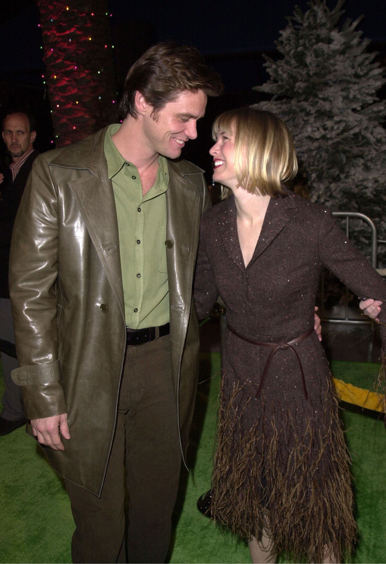 Jim Carrey y Renée Zellweger, en el estreno en Los Ángeles de 'El Grinch' en 2000.