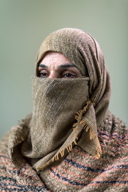 Raghda, vecina del barrio de Hebrón denominado H2, bajo control militar israelí. Ha sido tratada por trastorno de estrés postraumático.