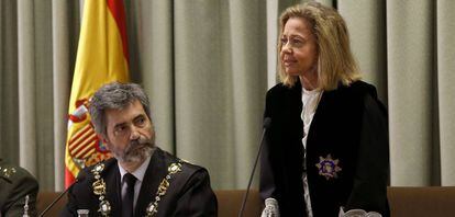 El presidente del CGPJ, Carlos Lesmes, y Consuelo Madrigal.