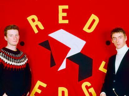 Billy Bragg y Paul Weller, en una imagen promocional de Red Wedge, el 11 de enero de 1985.