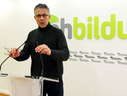 Xabier Mikel Errekondo, en su rueda de prensa de este lunes en Bilbao.