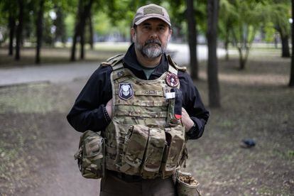 Serhii Haidai, governor of Lugansk, in a park in Bakhmut, on May 13.