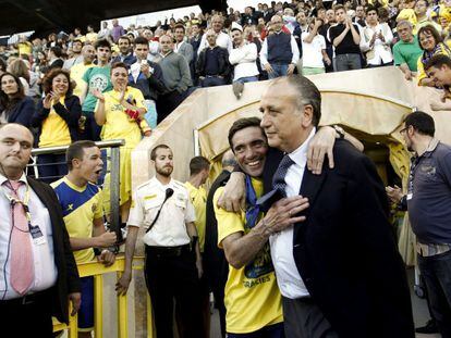 Marcelino y Fernando Roig celebran el ascenso a Primera del Villarreal el pasado mes de junio.
