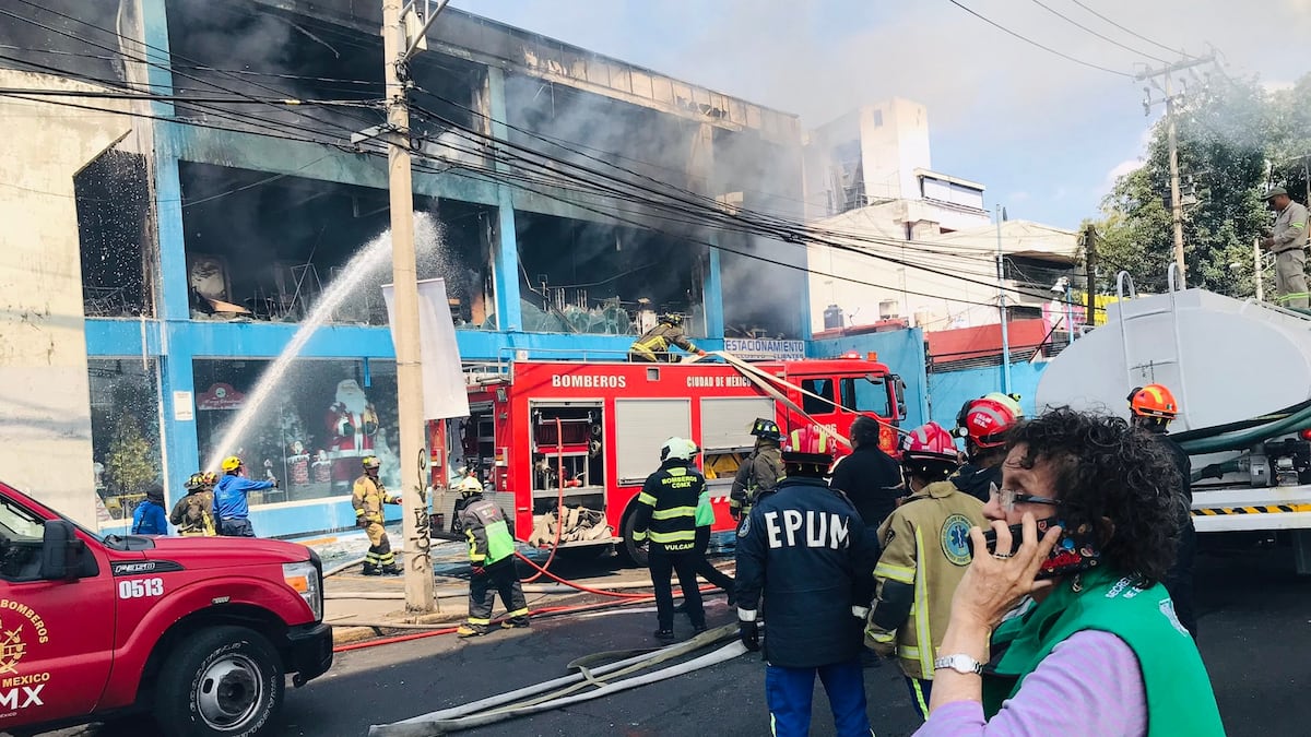 Galerías El Triunfo Un incendio en el sur de la Ciudad de México