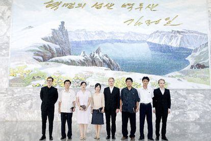 Los dueños de la marca de vaqueros Noko en Corea del Norte.