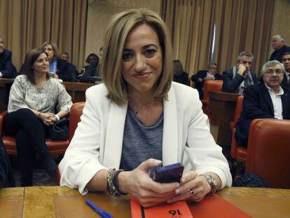 Carme Chacón, en una reunión este martes en el Congreso.