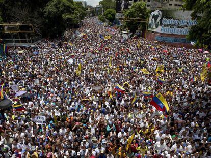 Protesta contra Maduro en Caracas ayer. 