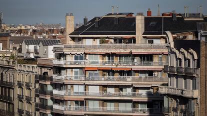 Edificios de viviendas en el distrito del Eixample de Barcelona.