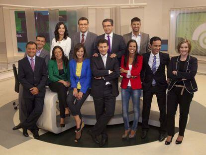 El equipo de informativos del Telexornal, de la Televisión de Galicia.