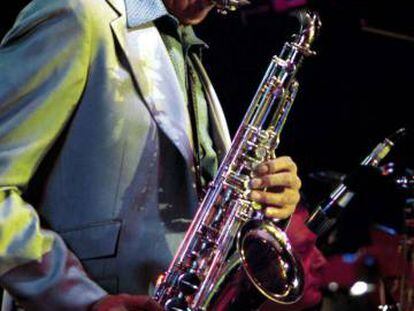 Dexter Gordon, en un concierto en 1970.