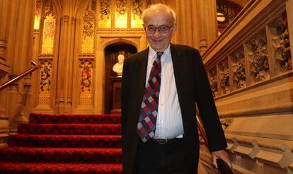 El miembro de la Cámara de los Lores John Kerr.