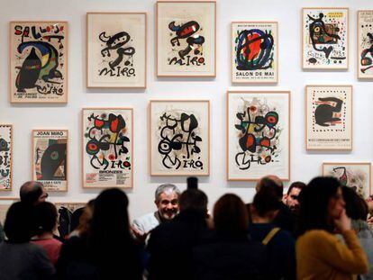 El comisario de 'Joan Miró, orden y desorden', Joan Maria Minguet, presenta la exposición en el IVAM.