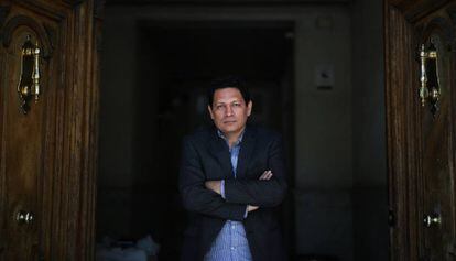 El escritor Jorge Galán, ayer, en Madrid.
