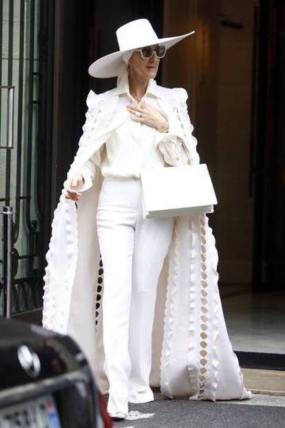 Céline Dion, vestida de Dior.