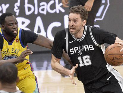 Pau Gasol y Draymond Green.