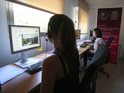 El centro PsiCall, call center de atención psicológica para los alumnos de la Universidad Complutense.