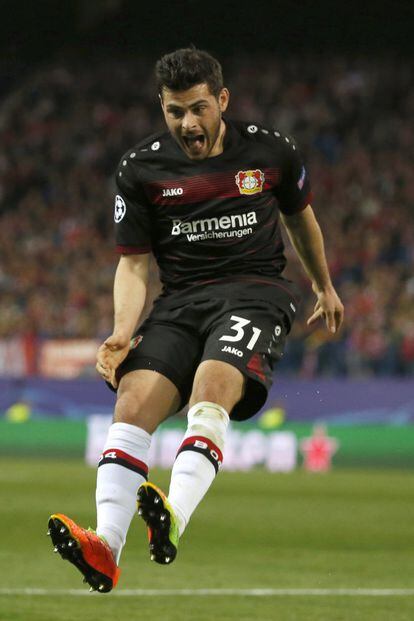 El delantero del Bayer Leverkusen durante el partido de vuelta de octavos de final de la Liga de Campeones que Atlético de Madrid y Bayer Leverkusen.