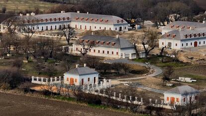 Imagen aérea de las construcciones en la finca de Hatvanpuszta de la familia Orbán.