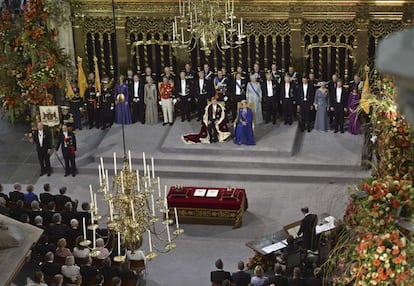 El nuevo rey de Holanda, Guillermo durante la ceremonica de coronación.