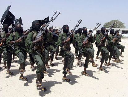 Miembros del grupo terrorista Al Shabab en una imagen de 2011.