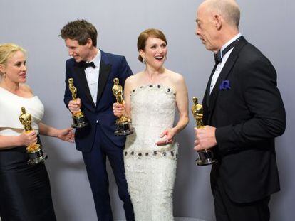 Patricia Arquette, Eddie Redmayne, Julianne Moore, J.K. Simmons, en la pasada entrega de lo Oscar. 