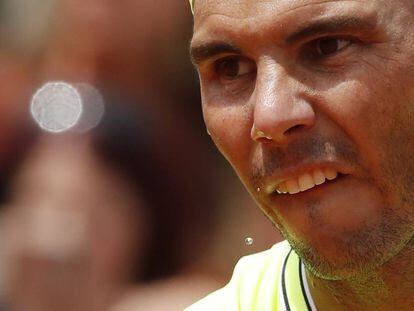Rafa Nadal, durante el partido contra Maden en la segunda ronda de Roland Garros.
