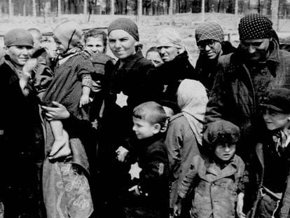 Mujeres húngaras condenadas a morir en las cámaras de gas de Auschwitz, en una imagen tomada por las SS.