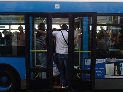 Un autobús de la EMT en Madrid.