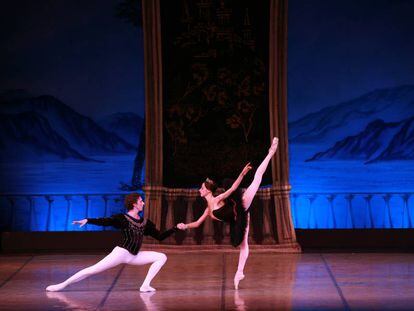 El Lago de los Cisnes del Ballet Nacional Ruso.