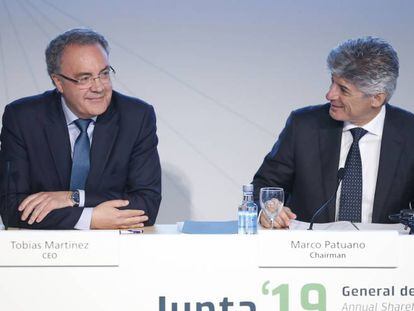 Tobías Martínez y Marco Patuano, consejero delegado de Cellnex y su futuro relevo, hace cuatro años.